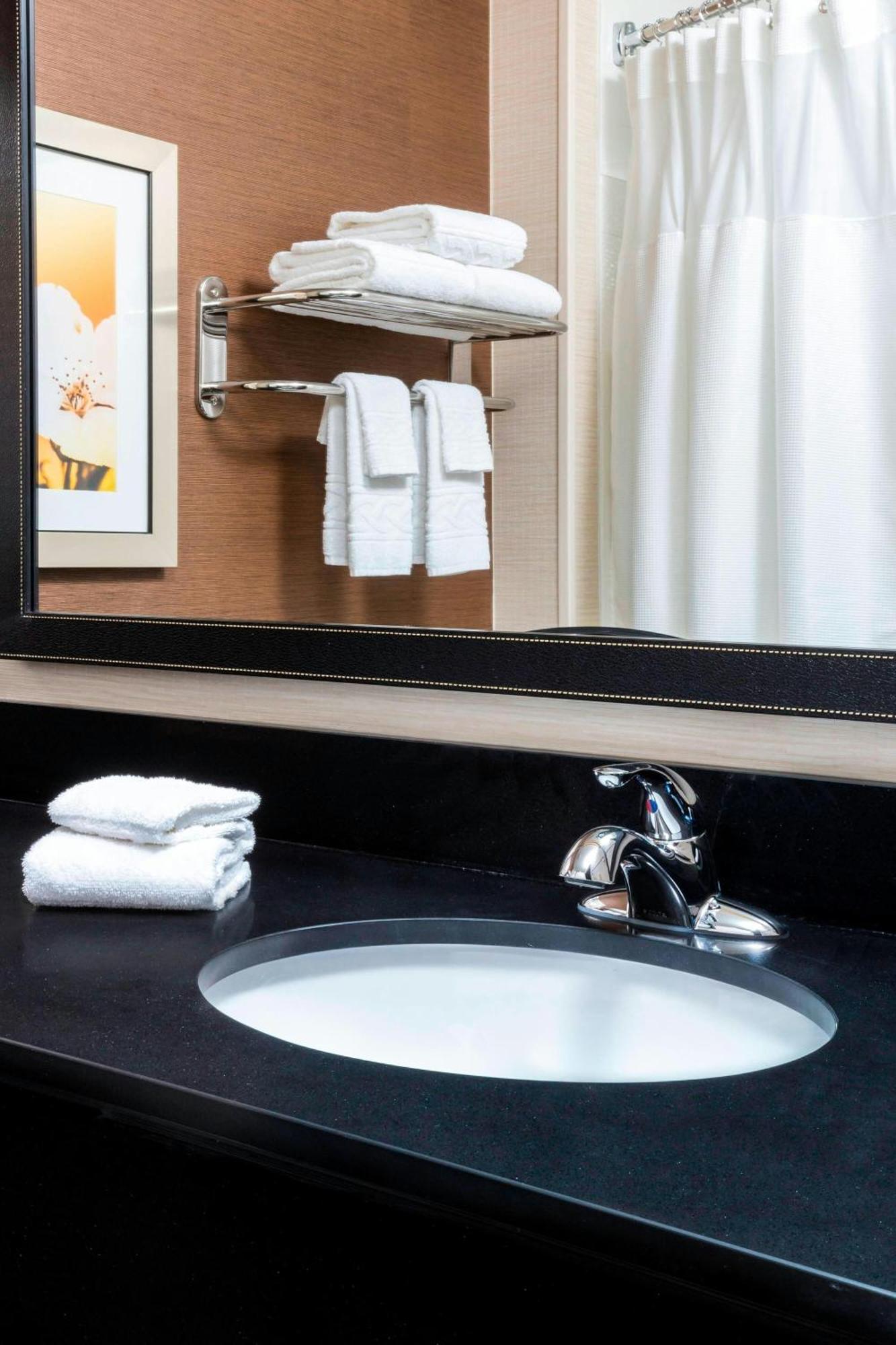 Fairfield Inn & Suites Kansas City Lee'S Summit Esterno foto
